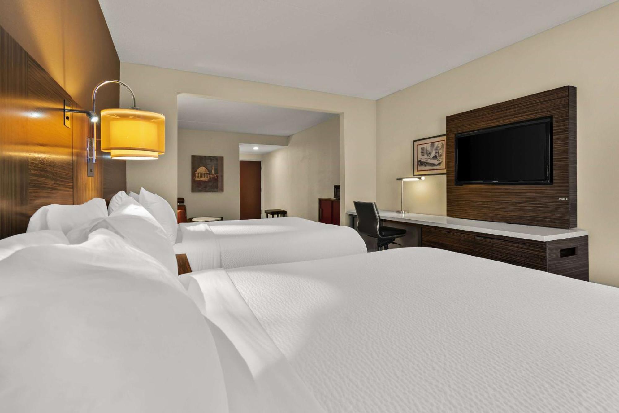 Ramada By Wyndham Harrisburg/Hershey Area Exterior foto