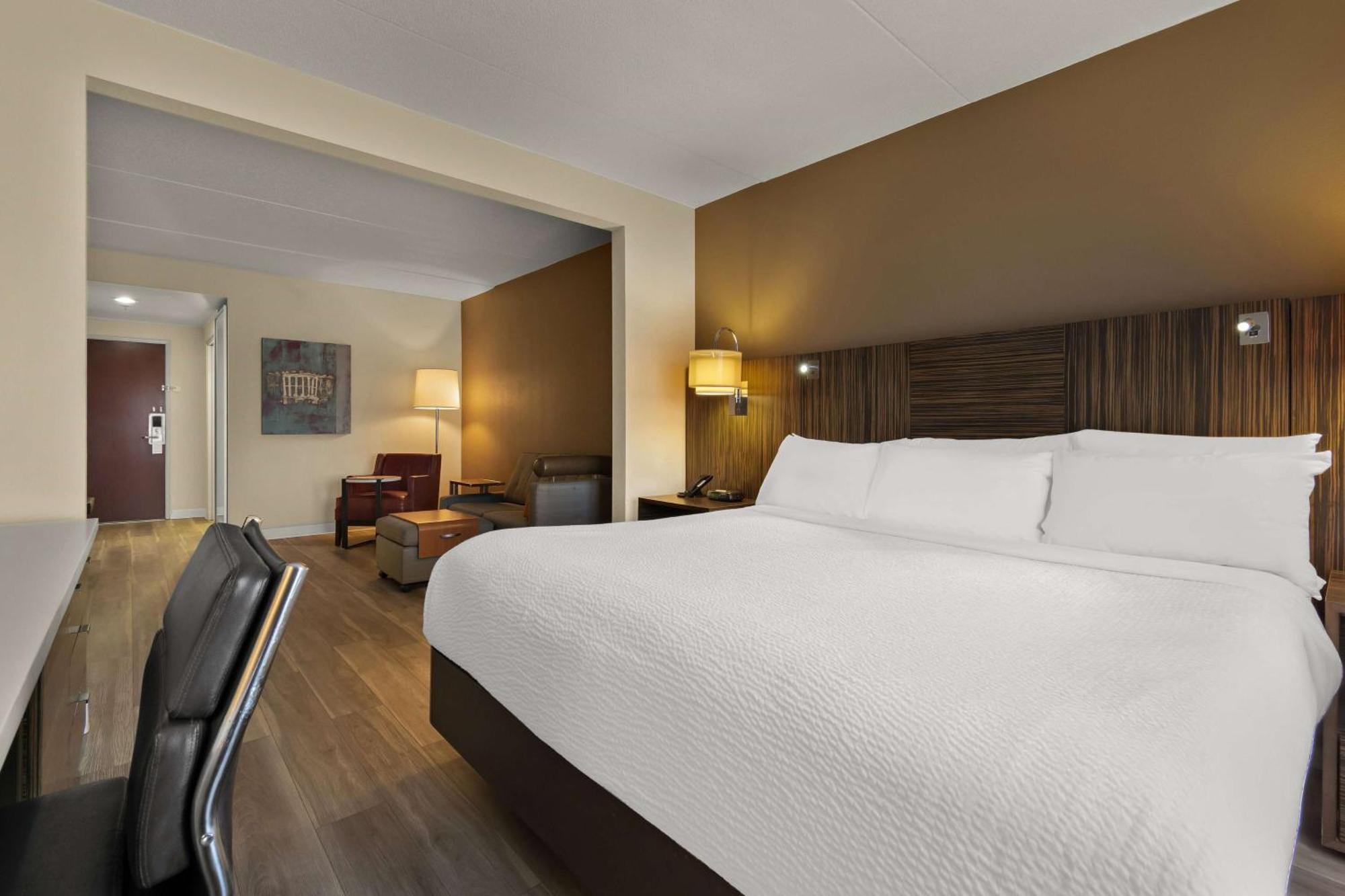 Ramada By Wyndham Harrisburg/Hershey Area Exterior foto